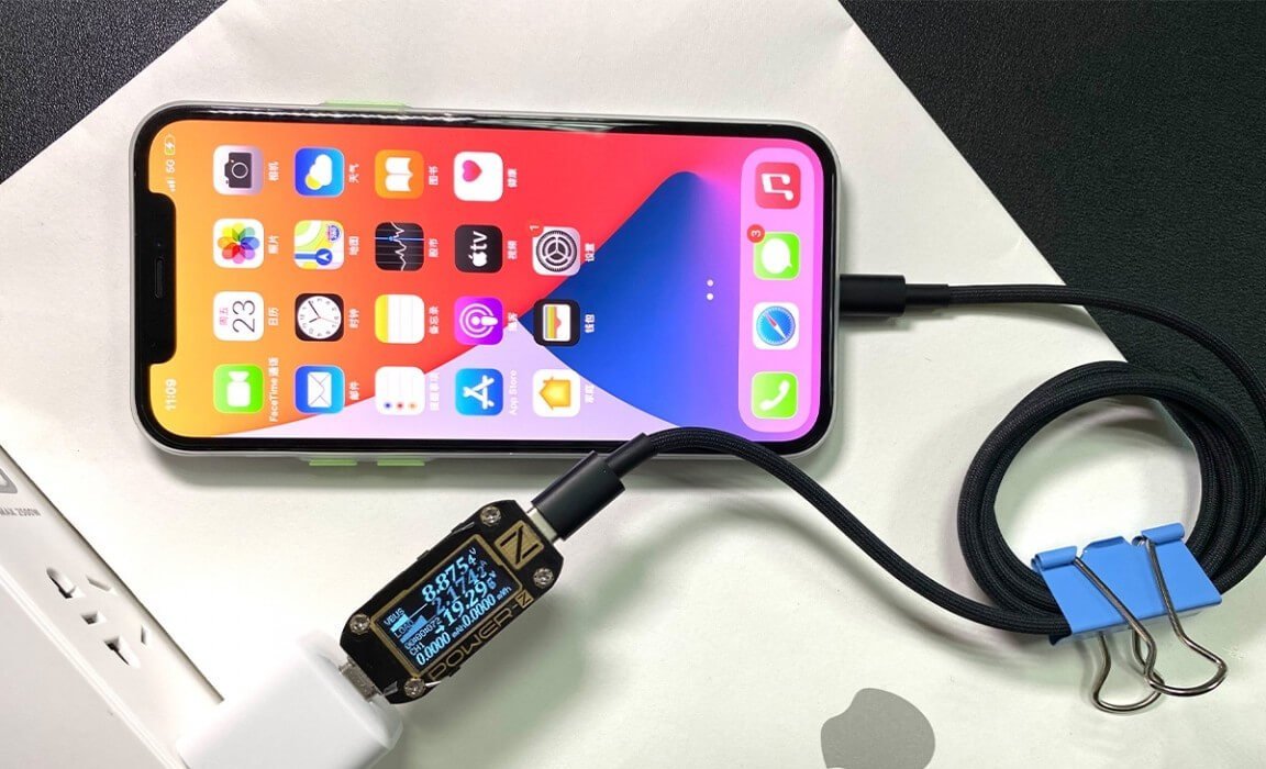 Quick Charging Test for iPhone 12 and iPhone 12 Pro - Morui